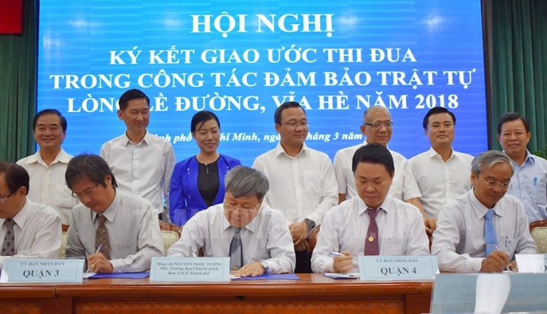 2714_31-03-2018-tphcm-ky-ket-giao-uoc-thi-dua-tron