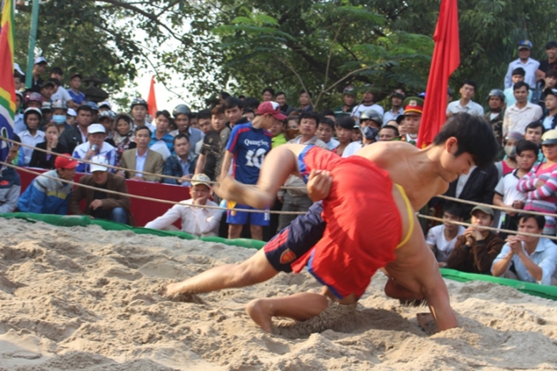 ANH- Nhung- pha- vat- vo- dep- mat- tren- soi- vat