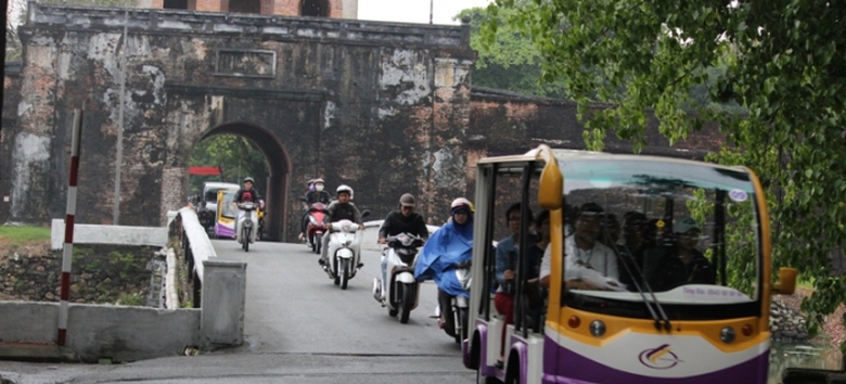 Mien- ve- du- khach- Viet- tham- quan- cac- diem- 