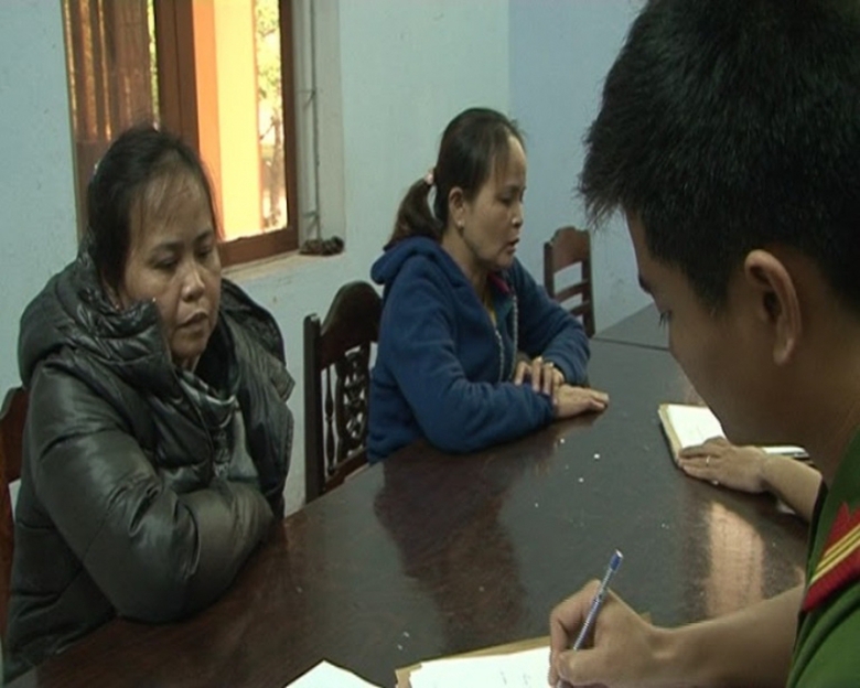 Hue- danh- sap- duong- day- ghi- de- khung- cua- q