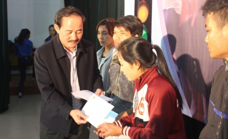 Tuyen- truyen- ATGT- cho- doan- vien- thanh- nien-