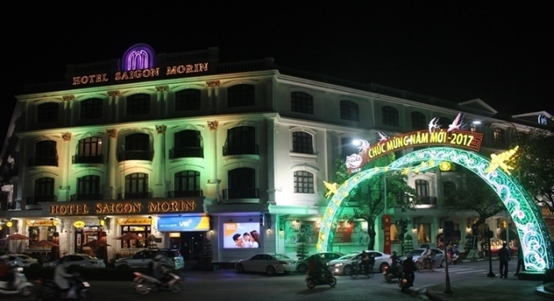 Co- do- Hue- ruc- ro- sac- mau- don- Xuan- Dinh- D