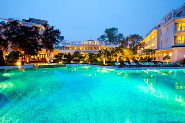 Nhat- hoang- va Hoang- hau- den- tham- co- do- Hue