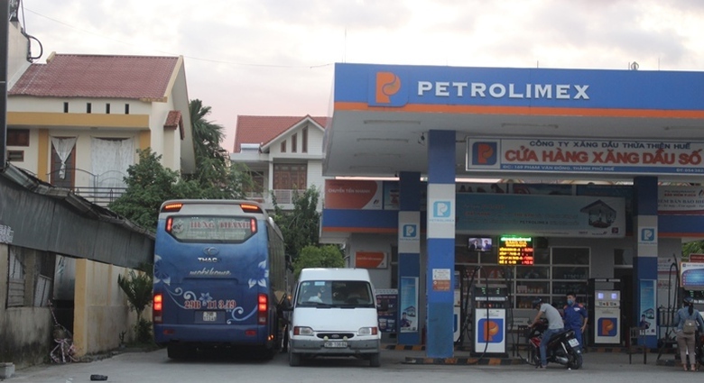 Bat- nhao- hoat- dong- xe- hop- dong- open- tour- 