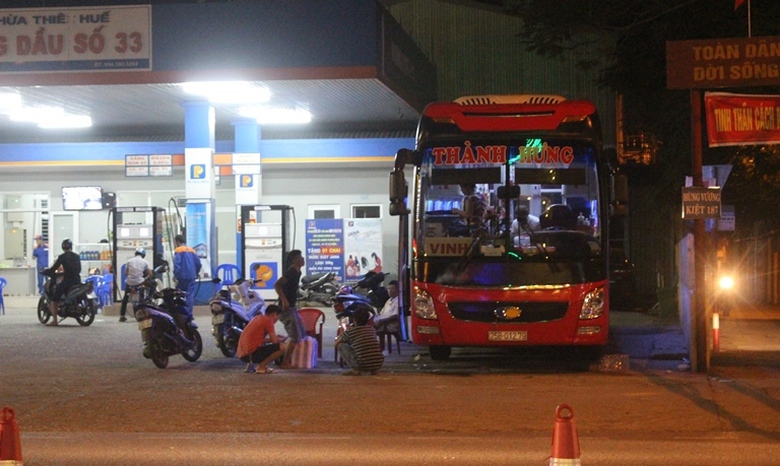 Xe- tuyen- co- dinh- hoat- dong- bat- nhao- o- Hue