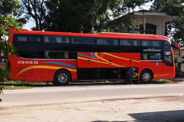 Xe- tuyen- co- dinh- hoat- dong- bat- nhao- o- Hue