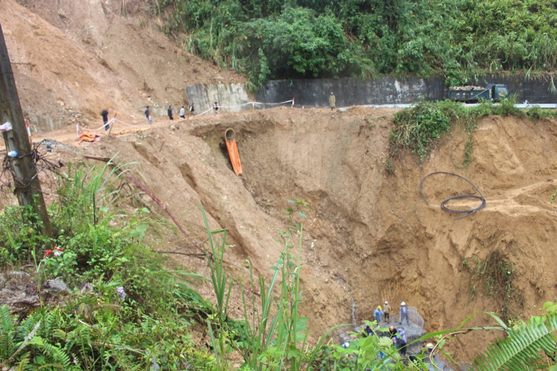 Cang- minh- dam- bao- giao- thong- khac- phuc- sat