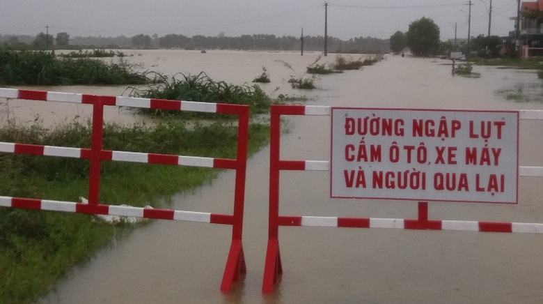 Quang- Tri- Nhieu- xa- bi- ngap- lut- chia- cat- d