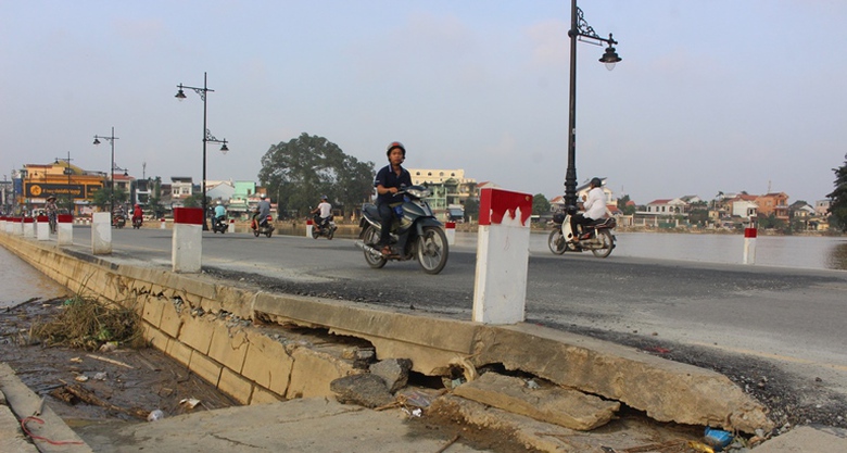 Hue- Mat- duong- Dap- Da- lai- tan- nat- duong- Hu