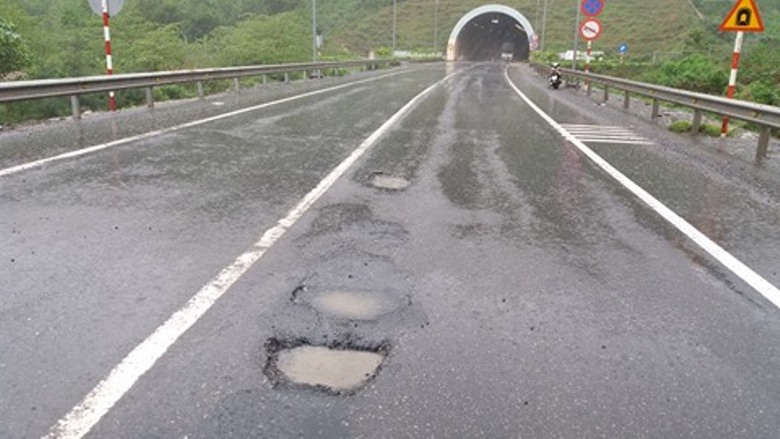 Khan- truong- khac- phuc- hu- hong- cuc- bo- mat- 