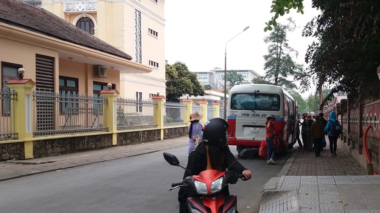 Xe- tra- hinh- chiem- ben- xe- cho- khach- du- lic