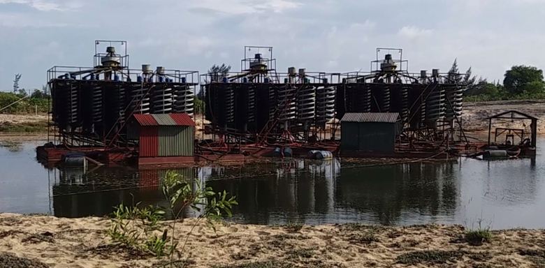 Cong- ty- khai- thac- titan- bi- phat- 30- trieu- 