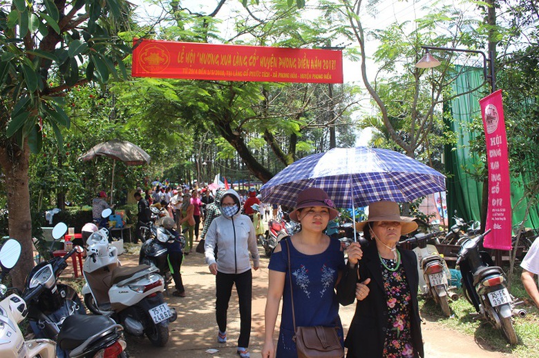 Ve- Phuoc- tich- kham- pha- Huong- xua- lang- co-