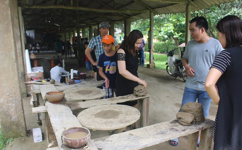 Ve- Phuoc- tich- kham- pha- Huong- xua- lang- co-