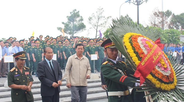 Don- cac- anh- ve- voi- dat- me- 10