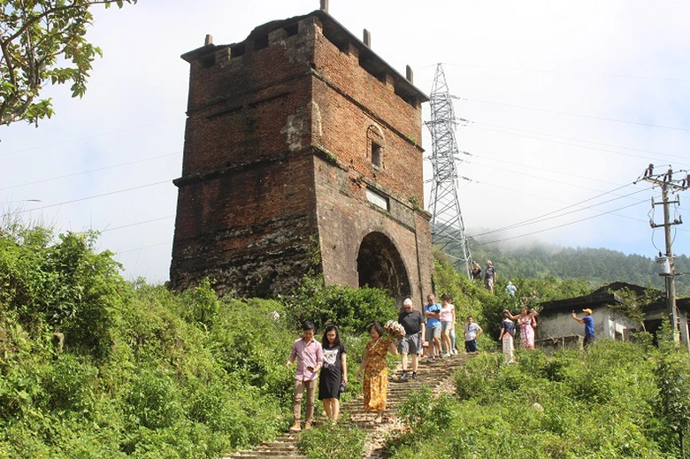 Khai- quat-khao- co- tai- di- tich- Hai- Van- Quan