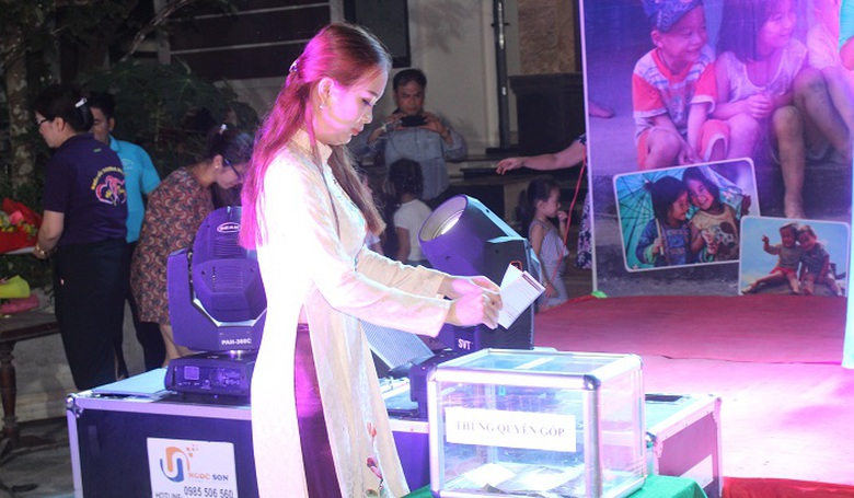 Dem- nhac- tu- thien- huong- ve- tre- em- vung- ca