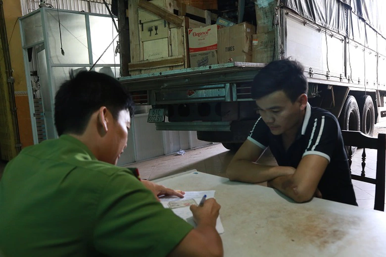 Phat- xe- dau- keo- cho- qua- tai- khung- hon- 100