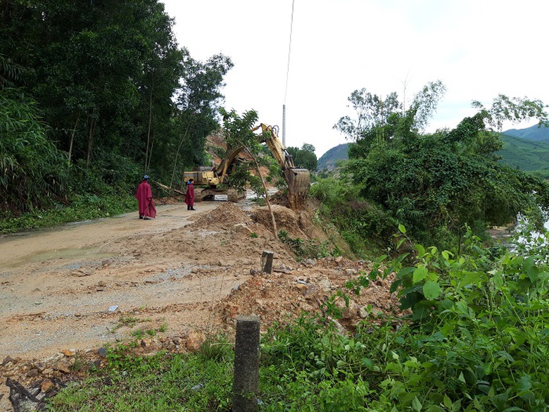 Kip- thoi- don- dat- da- tai- diem- nong- sat- lo-