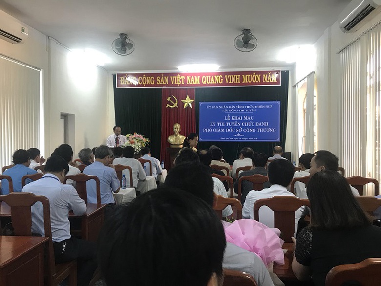 Hue- Lan- dau- tien- thi- tuyen- chuc- danh- Pho- 