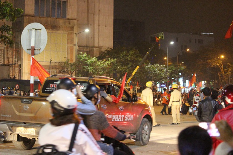 Quang- Tri- Hue- Hay- co- vu- AFF- Cup- co- van- h