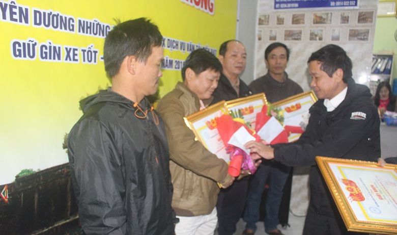 Tuyen- duong- lai- xe- Giu- gin- xe- tot- Lai- xe-