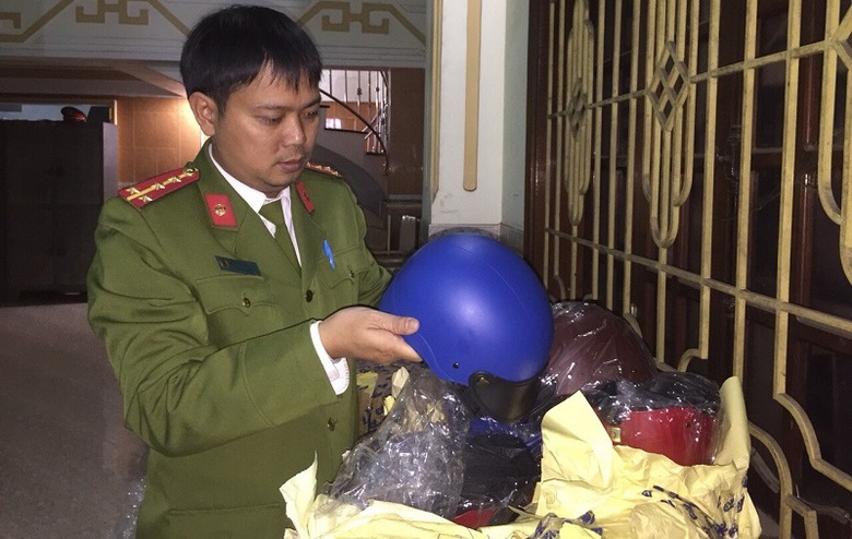 Bat- xe- o- to- cho- hang- tram- MBH- gia- thuong-