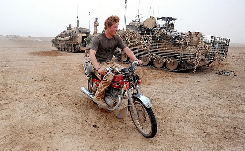 harry-army-bike_3214213b