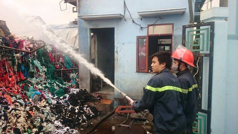 10958776_612601252216649_111848260_n