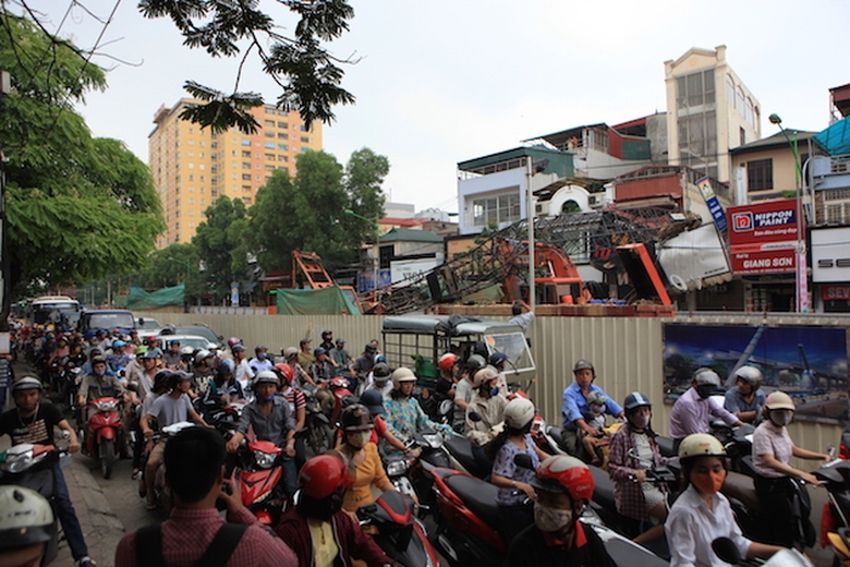 sap-can-cau-duong-cau-giay-hinh-anh-2