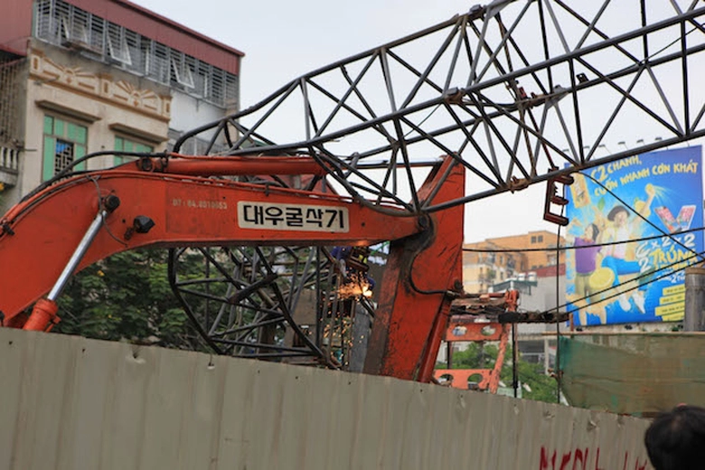 sap-can-cau-duong-cau-giay-hinh-anh-5