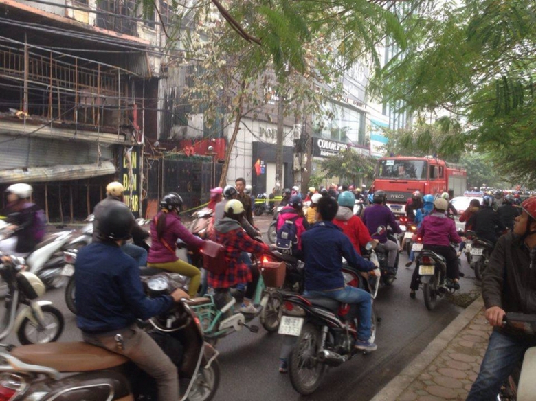 xe-cuu-hoa-chet-may-10