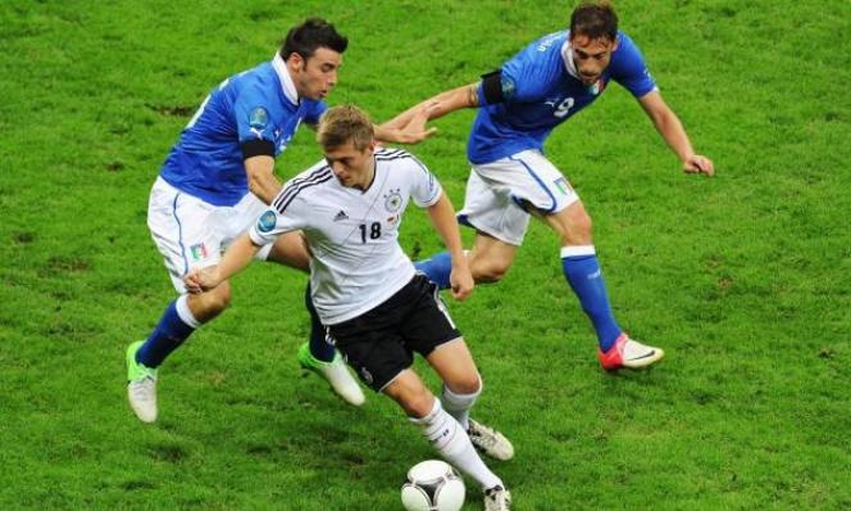 Toni Kroos-trong-tran-gap-Y