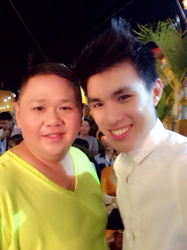 minh beo ga tinh dong nghiep nam