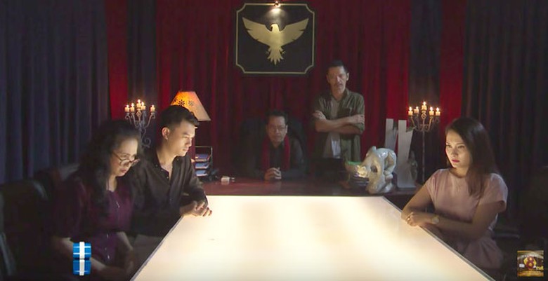 nguoi phan xu me chong nang dau