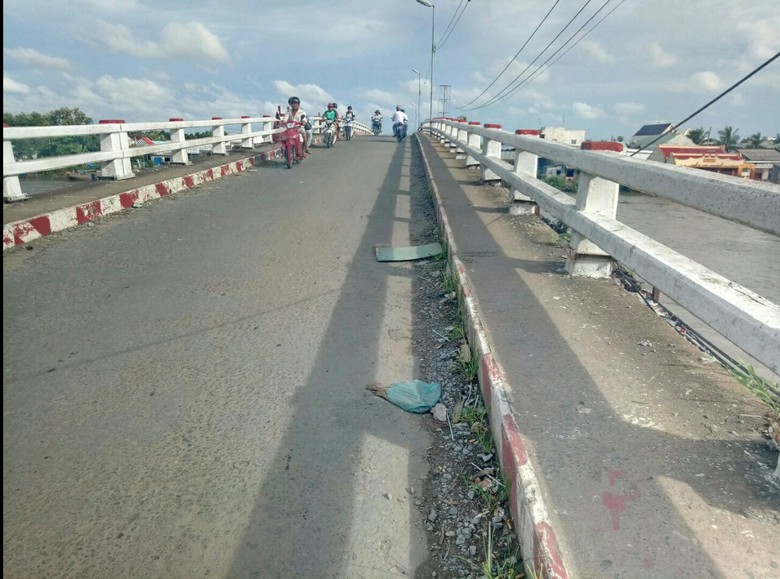 z719972543573_ca4c1e4a2a6378e05d4adde7010edc7a