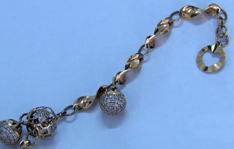 tang vat cong an thu duoc