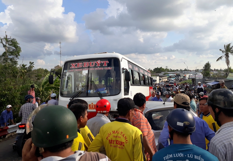 Vụ tai nạn xảy ra v&agrave;o khoảng 16h chiều nay