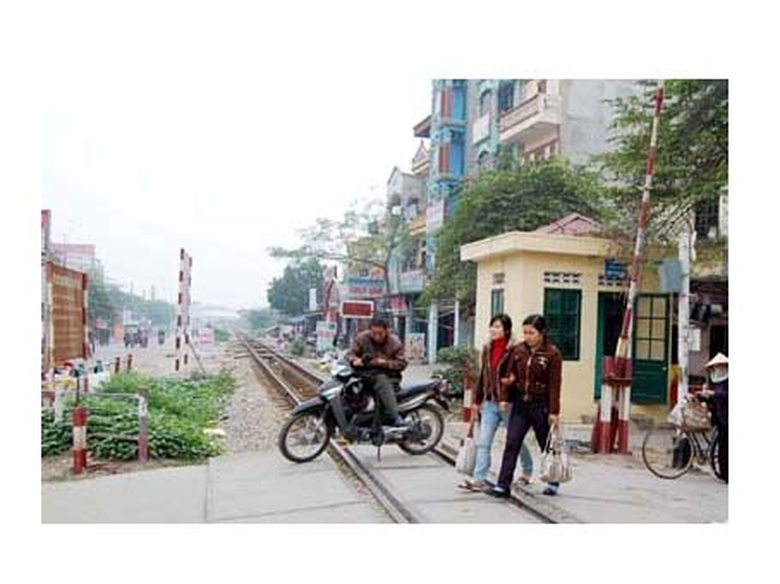 tai-nan-duong-sat-hai-nguoi-tu-vong