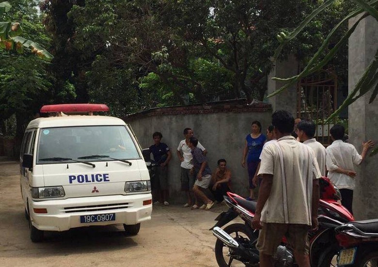 Phu-Tho-con-trai-dam-chet-bo-de-roi-tu-tu