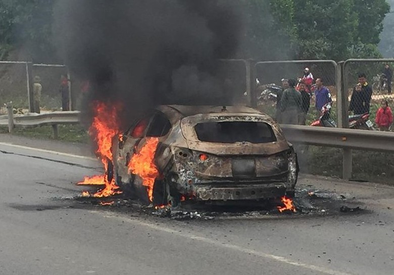 chay-oto-cao-toc-ha-noi-thai-nguyen2 (2)