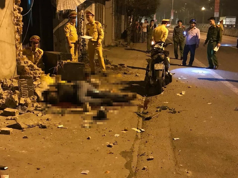 dam-vao-tuong-gach-hai-thanh-nien-tư-vong