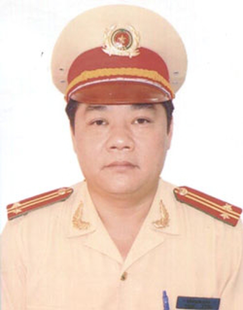 thuyet-khach-bat-dac-di-1