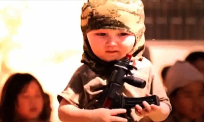 150517191300-isis-child-soldie-9693-3309-143235486