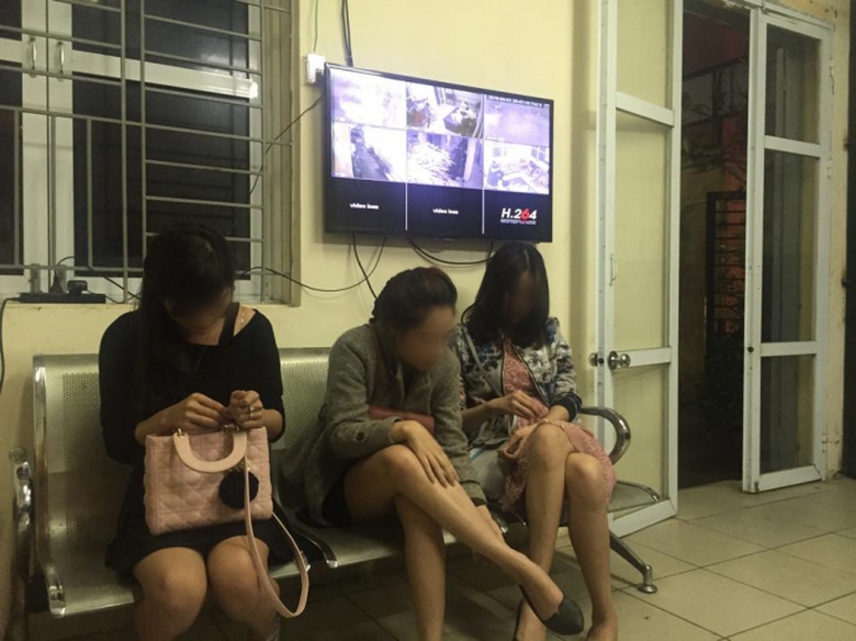 12939718_577021475793990_892844408_n