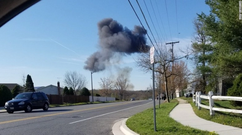 170405102718-a-us-f-16-military-jet-crashes-near-j
