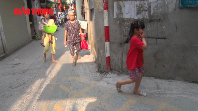 Sequence 01.Still001