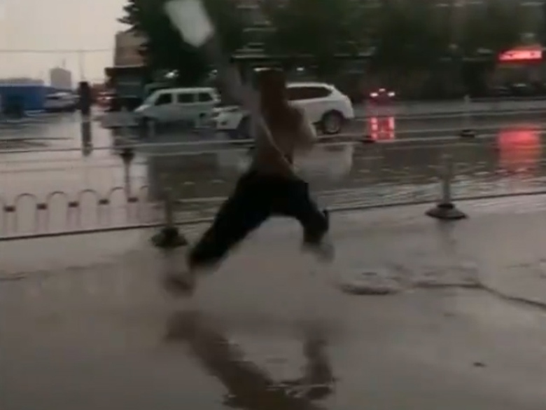 Sequence 01.Still001