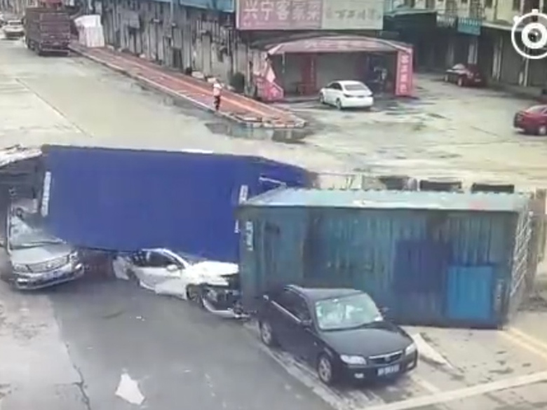 Sequence 01.Still010