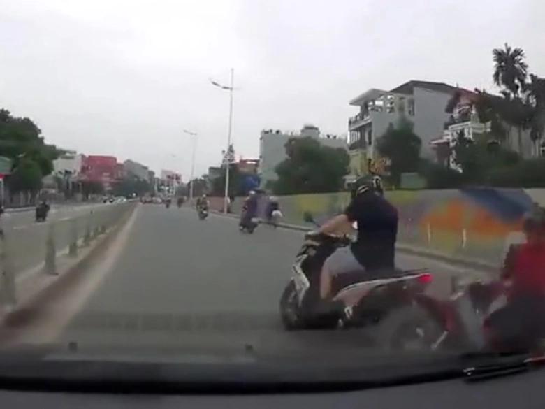 Sequence 01.Still007